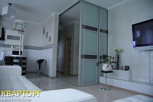 Rent out 3-room apartment. Киев,  Героев Сталинграда пр — photo 4