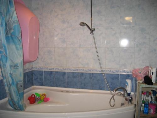 Sell house. Донецк, Асфальтированая — photo 7