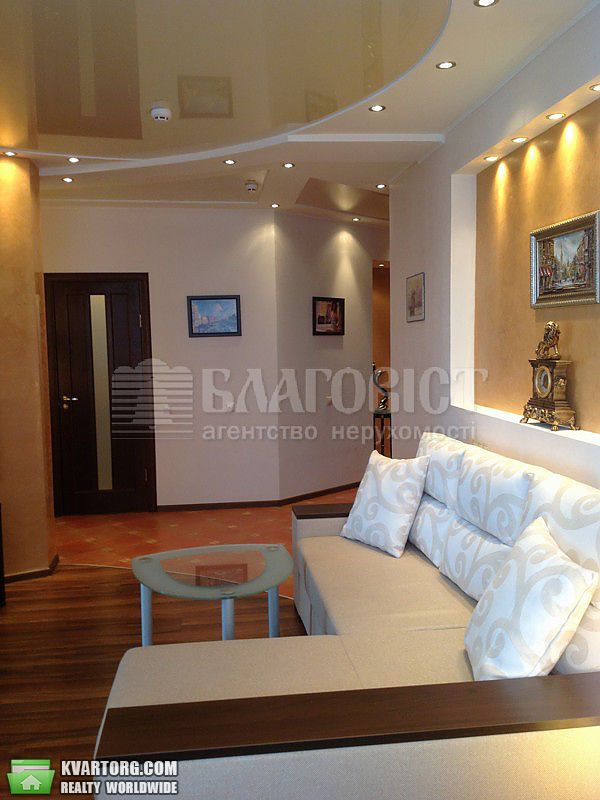 Rent out 2-room apartment. Киев,  Днепровская наб — photo 3