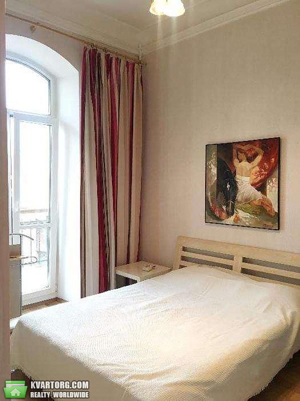 Rent out 4-room apartment. Киев,  Рейтарская — photo 8
