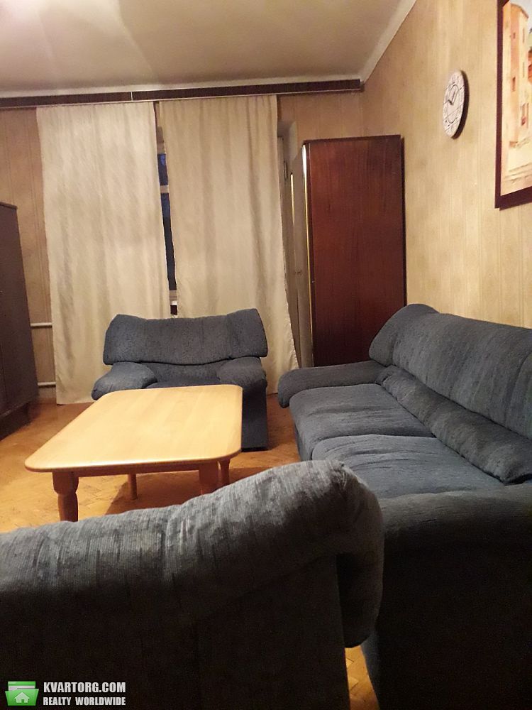 Rent out 2-room apartment. Киев, Вацлава Гавела — photo 5
