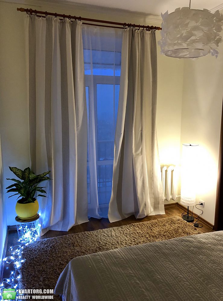 Rent out 1-room apartment. Киев,  Нагорная — photo 4