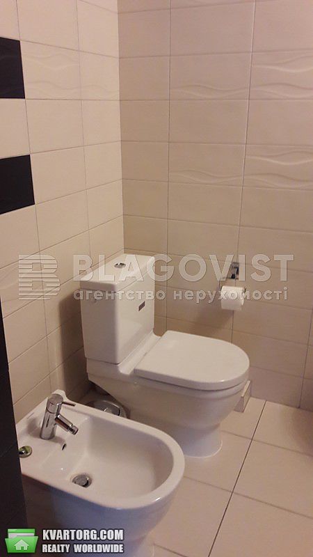 Sell 2-room apartment. Киев,  Жилянская — photo 5