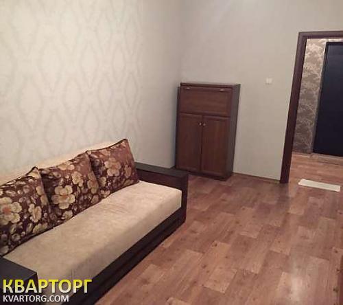 Rent out 3-room apartment. Киев, Ващенко — photo 4
