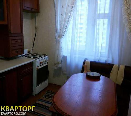 Rent out 1-room apartment. Киев,  Радунская — photo 2