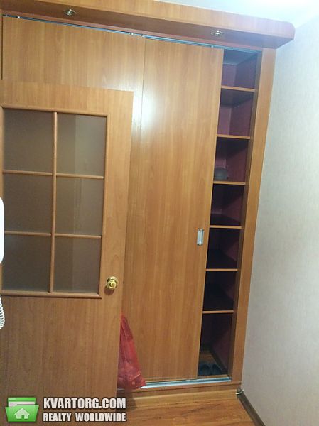 Rent out 1-room apartment. Киев, Прилужная — photo 4