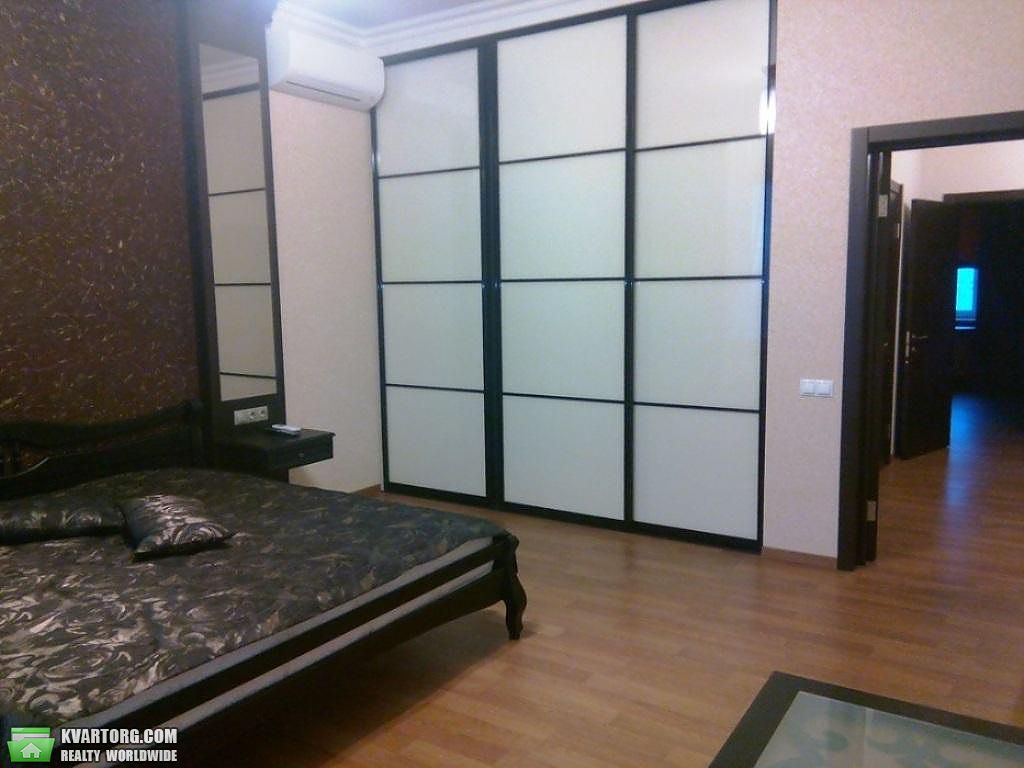 Rent out 4-room apartment. Киев,  Ковпака — photo 5
