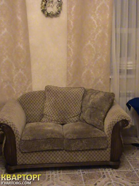 Rent out 2-room apartment. Киев,  Богатырская — photo 2