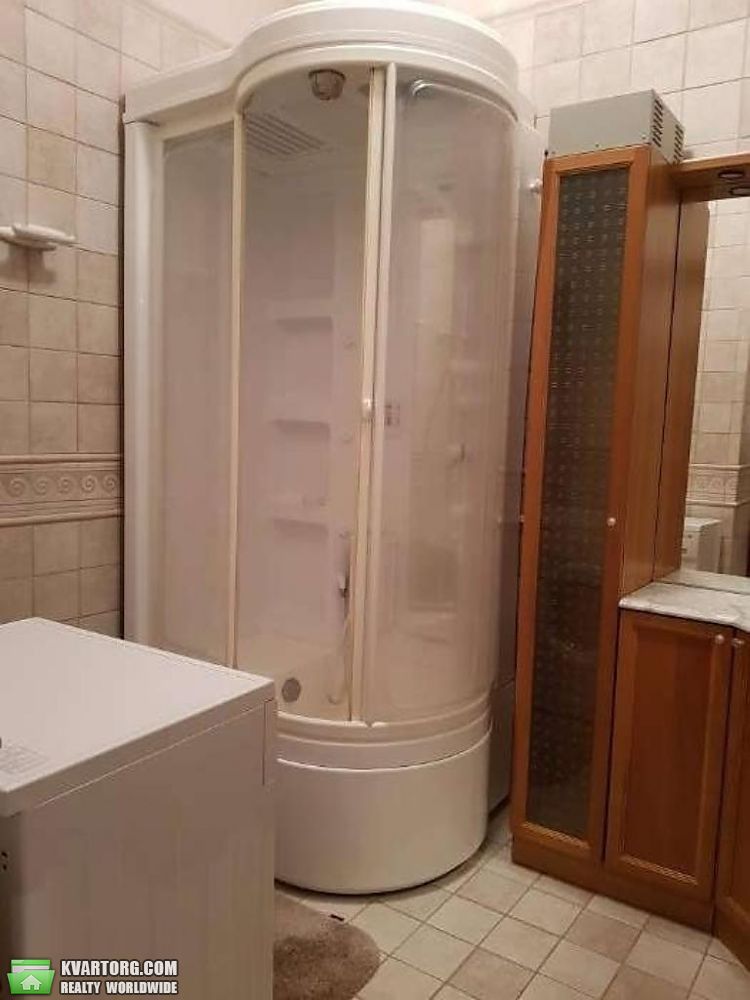 Rent out 3-room apartment. Киев,  Андреевский спуск — photo 9