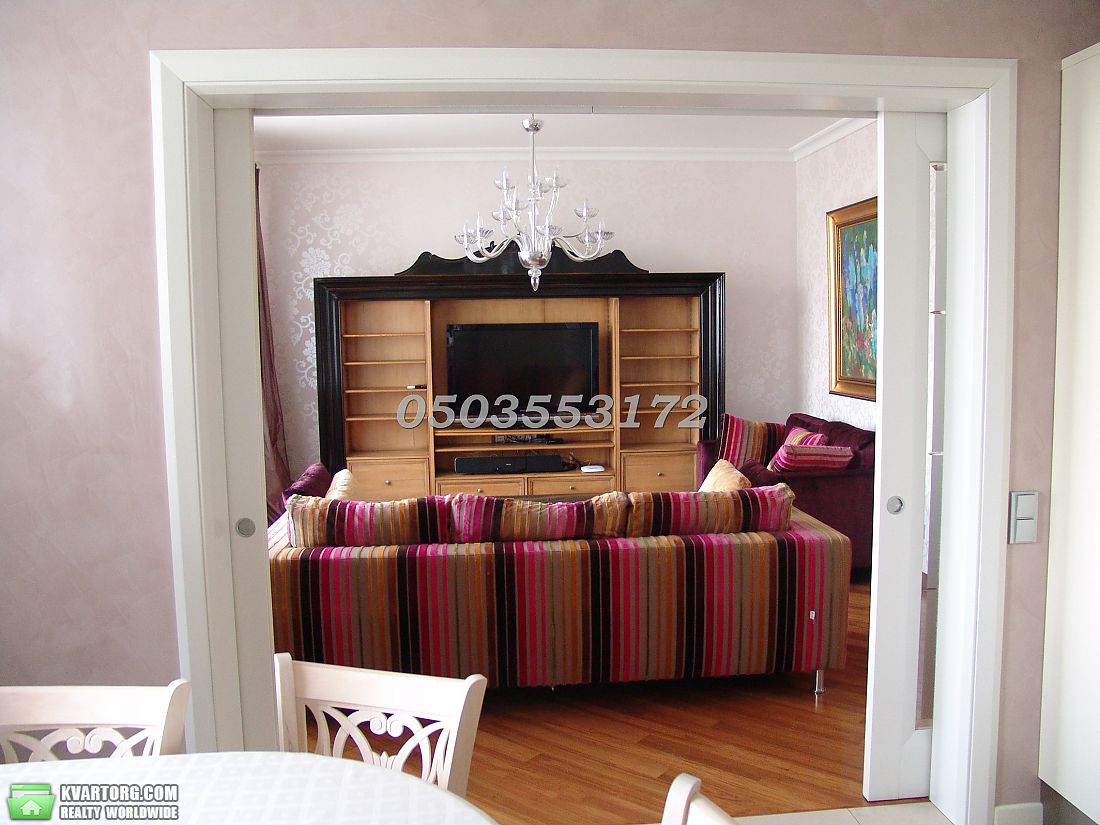Rent out 3-room apartment. Киев,  Шевченко бул — photo 1