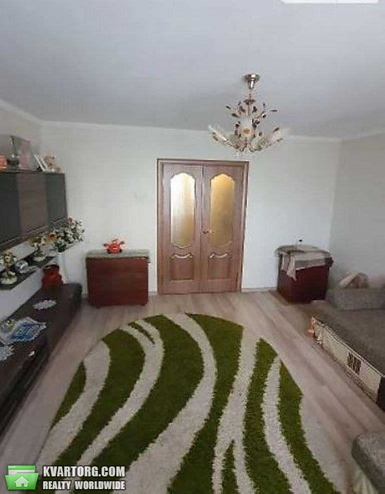 Sell 4-room apartment. Киев,  Автозаводская — photo 1