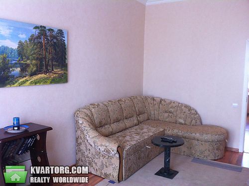 Rent out 2-room apartment. Днепропетровск, Дзержинского — photo 1