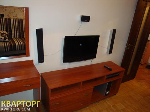 Rent out 2-room apartment. Киев,  Жмаченко — photo 5