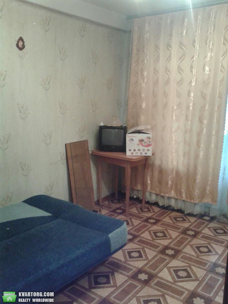 Sell 2-room apartment. Киев, Зодчих — photo 2