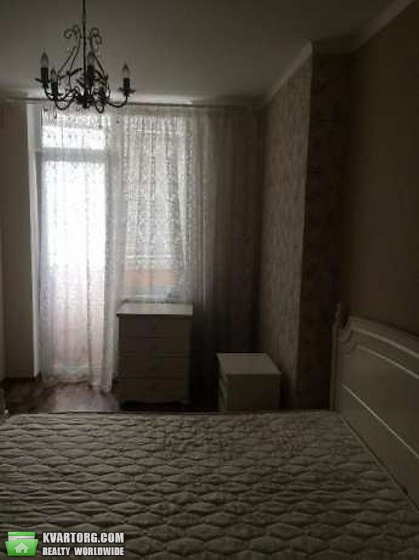 Rent out 2-room apartment. Киев, Крамского Ивана — photo 3