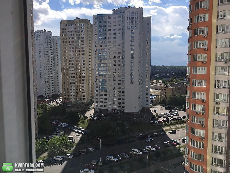 Sell 1-room apartment. Киев,  Урловская — photo 1