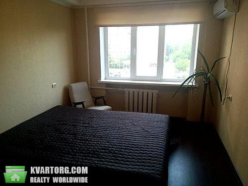 Rent out 3-room apartment. Киев,  Большая Васильковская — photo 3