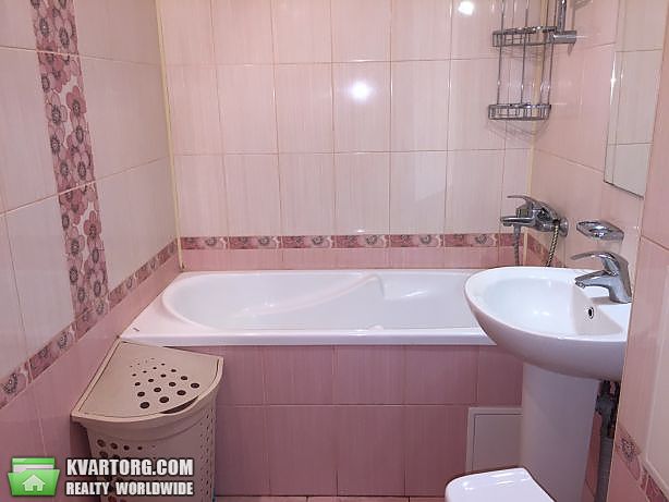 Sell 2-room apartment. Киев,  Булаховского — photo 6