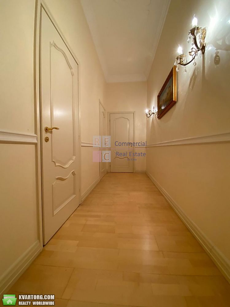 Sell office. Киев, ул.Льва Толстого — photo 4