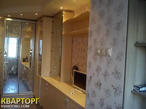 Rent out 3-room apartment. Одесса,  Крымская — photo 1