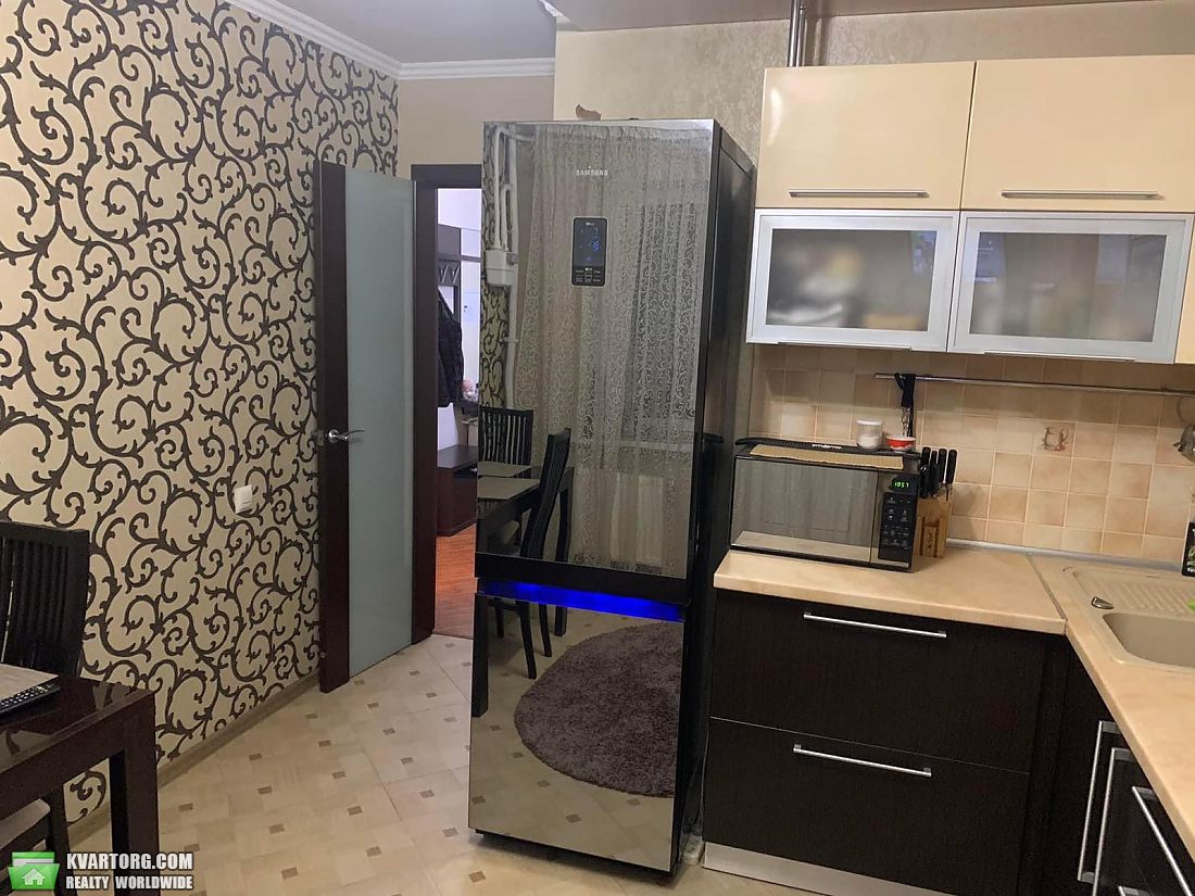 Sell 1-room apartment. Киев, Тепличная — photo 2
