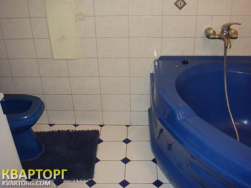 Rent out 3-room apartment. Киев,  Выборгская — photo 8