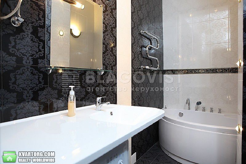 Rent out 2-room apartment. Киев,  Малая Житомирская — photo 4