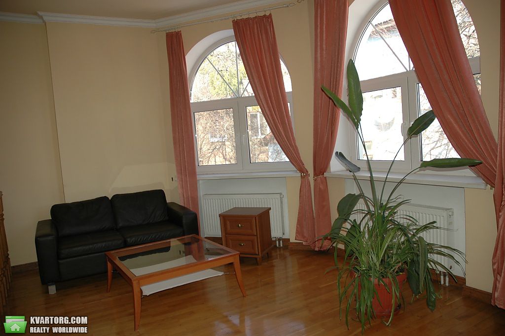 Rent out house. Киев,  Монтажников — photo 7
