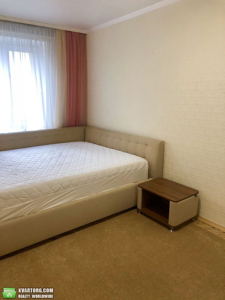 Rent out 2-room apartment. Киев,  Победы пр — photo 10