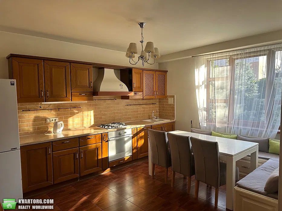 Sell house. Киев, центральна — photo 1