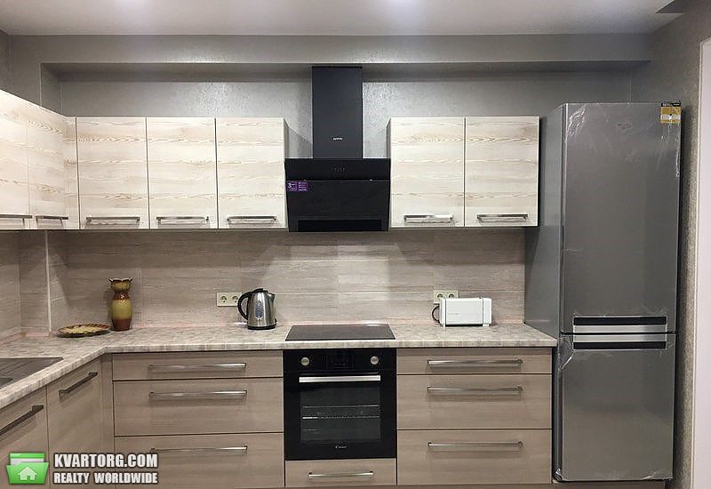 Rent out 2-room apartment. Киев,  Драгоманова — photo 2