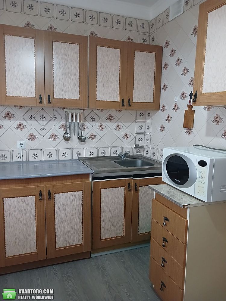 Rent out 1-room apartment. Киев, Райдужна — photo 5