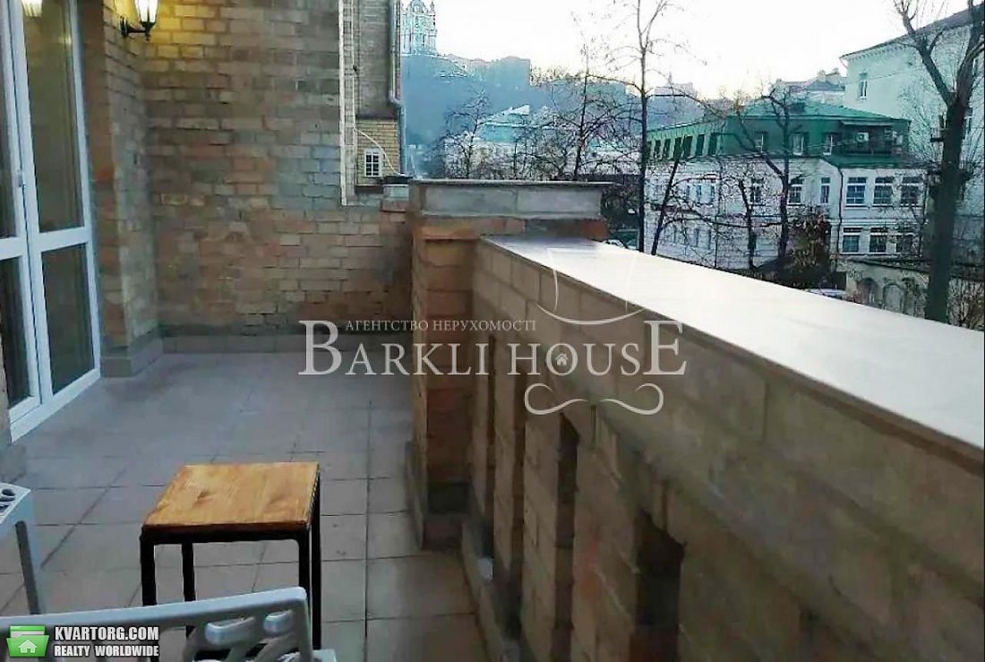 Rent out 2-room apartment. Киев,  Андреевская — photo 2