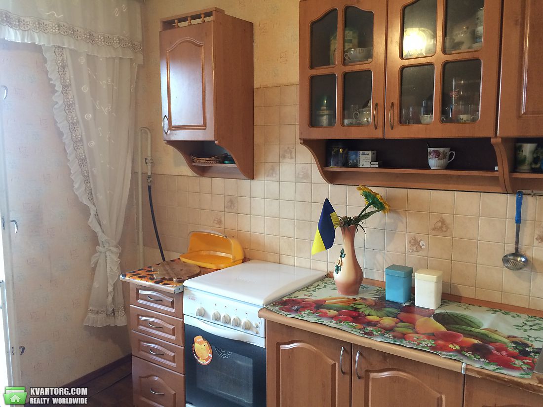 Sell 2-room apartment. Киев,  Олейника — photo 1