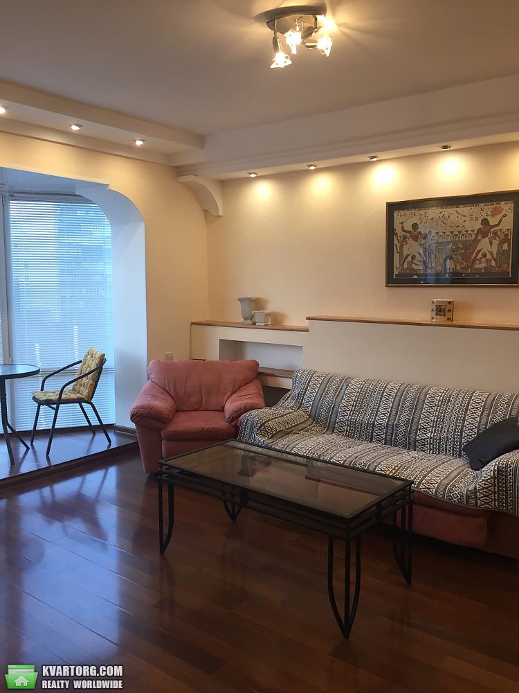 Rent out 2-room apartment. Киев,  Дружбы Народов бул — photo 1