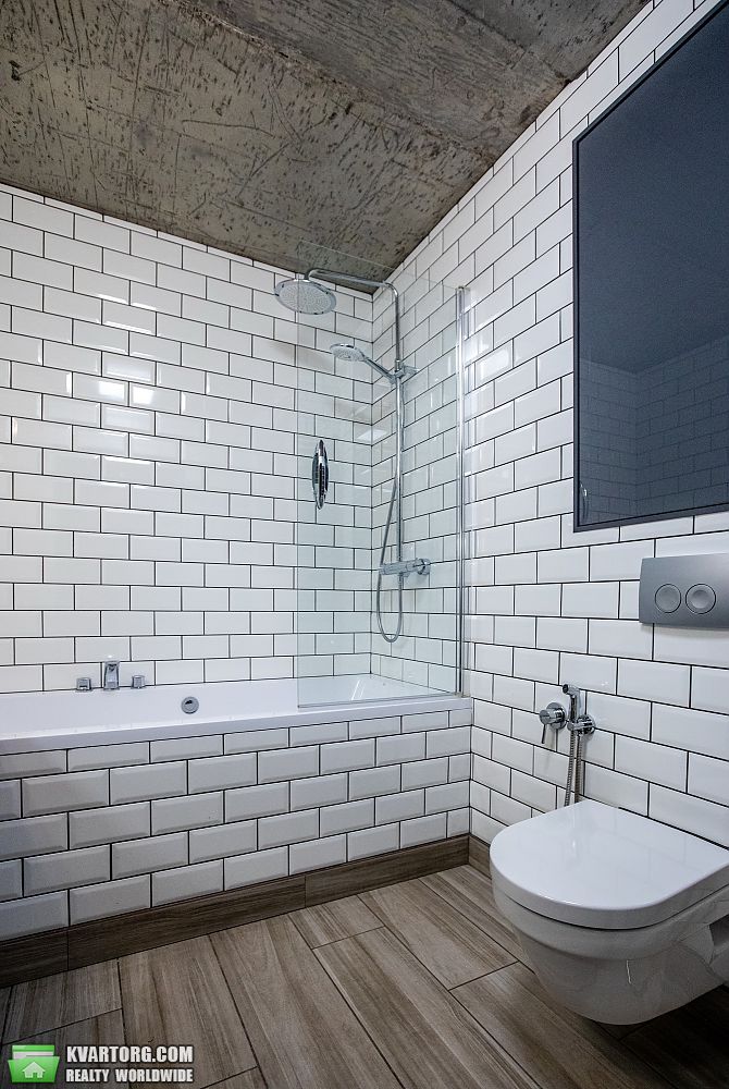 Rent out 2-room apartment. Киев, Регенераторная — photo 9
