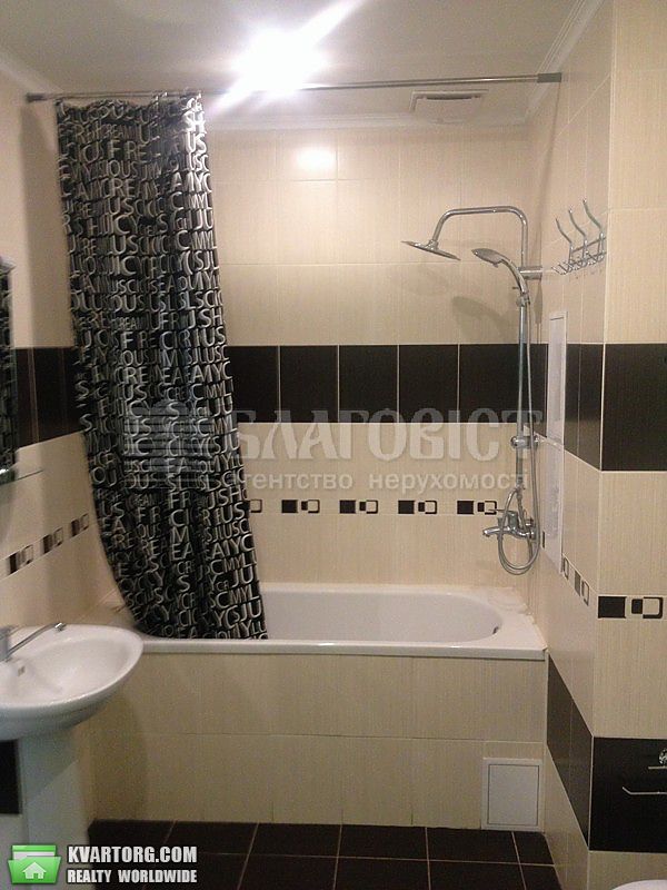 Rent out 3-room apartment. Киев,  Ломоносова — photo 4