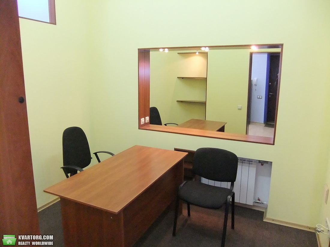 Rent out office. Киев,  Ярославская — photo 8