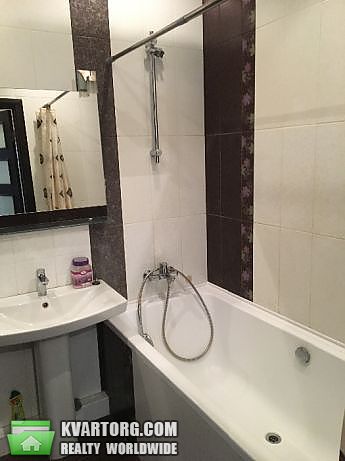 Rent out 1-room apartment. Киев,  Вышгородская — photo 5