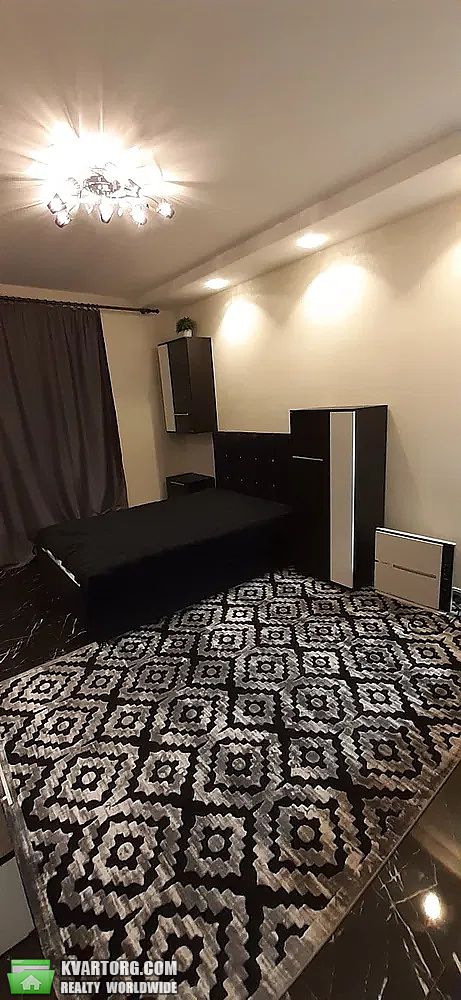 Sell 1-room apartment. Киев,  Липковского — photo 1
