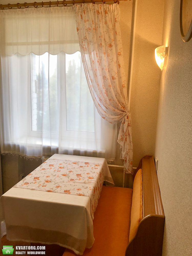 Rent out 2-room apartment. Киев,  Победы пр — photo 5