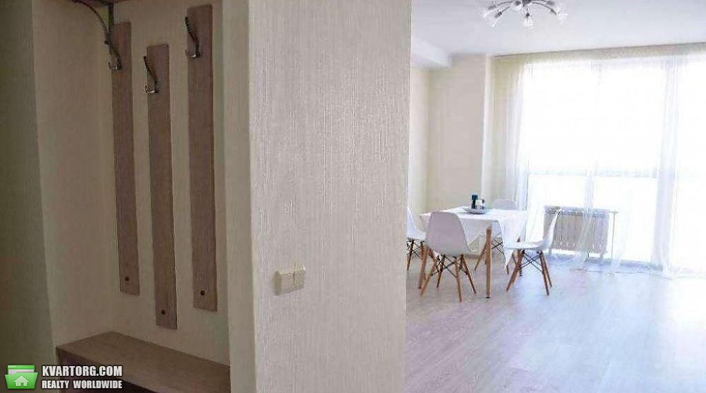 Rent out 2-room apartment. Киев, Деловая — photo 6