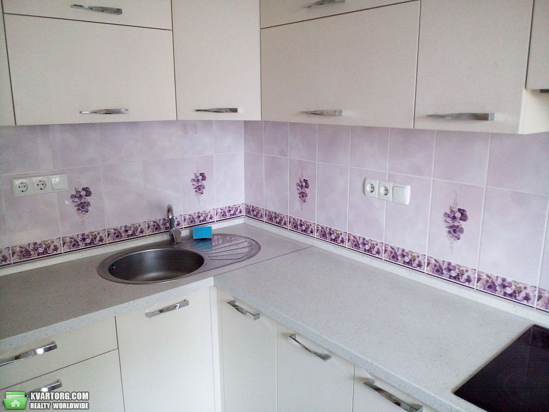 Rent out 1-room apartment. Киев,  Рижская — photo 6