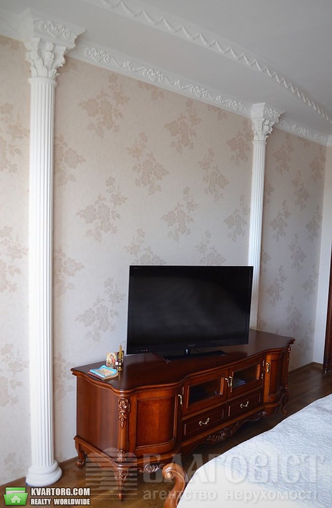 Sell 3-room apartment. Киев, Науки пр — photo 2