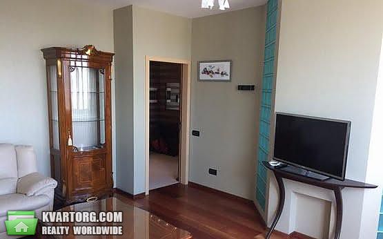 Sell 2-room apartment. Киев,  Никольско-Слободская — photo 2
