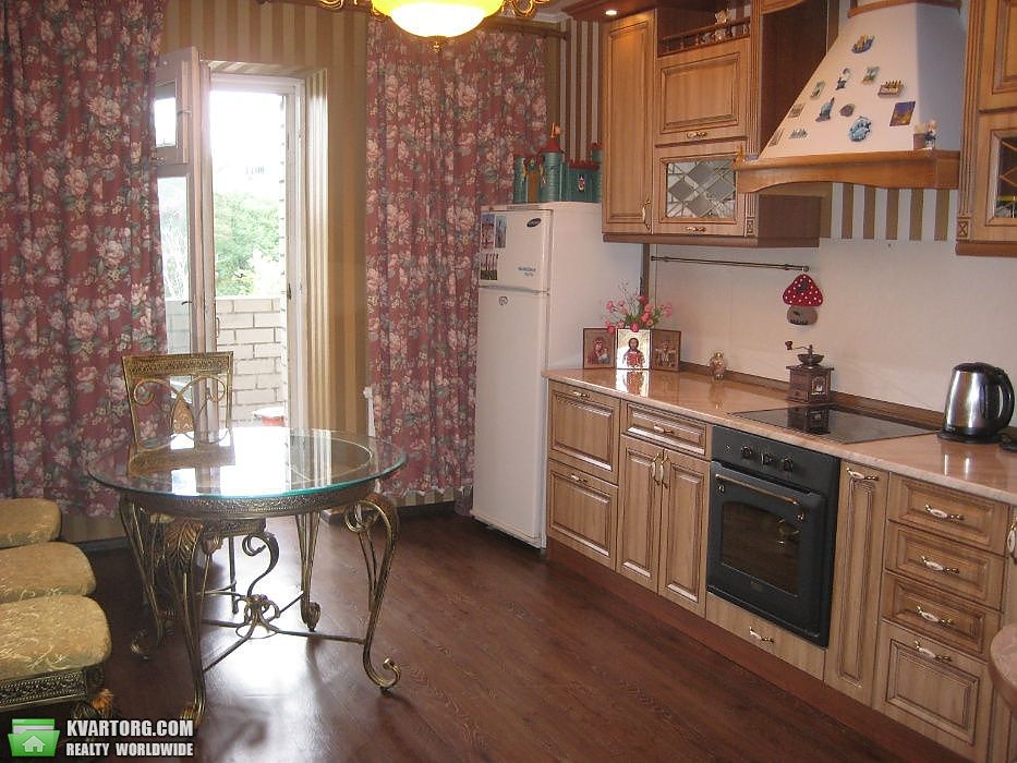 Sell 2-room apartment. Киев,  Осиповского — photo 2