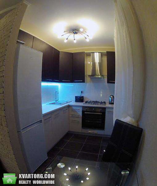 Rent out 2-room apartment. Киев, Леси Украинки бул — photo 4