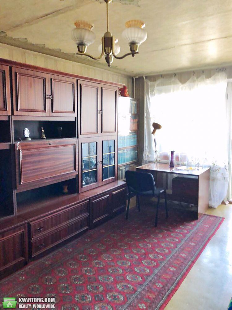 Rent out 4-room apartment. Днепропетровск,  Кирова — photo 3