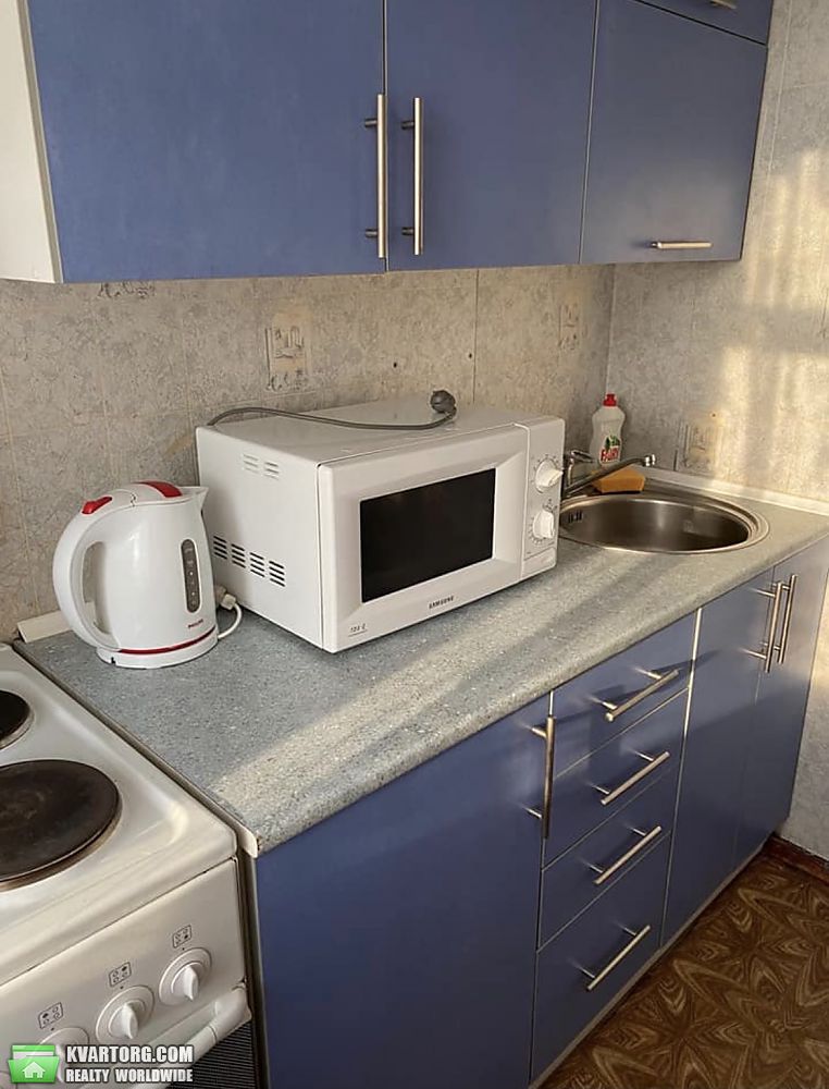 Rent out 1-room apartment. Днепропетровск, Александра Поля — photo 2