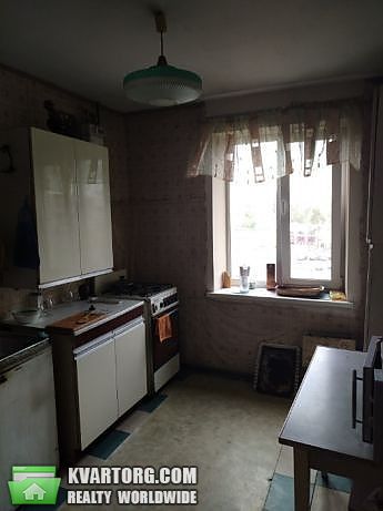 Sell 4-room apartment. Киев,  Вересневая — photo 1